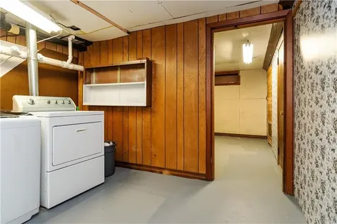 38 Greenwood Road North Kingstown RI 02852