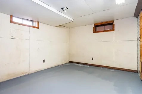 38 Greenwood Road North Kingstown RI 02852