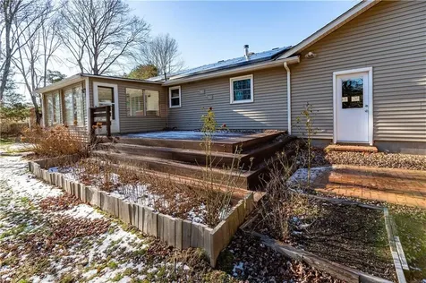 38 Greenwood Road North Kingstown RI 02852