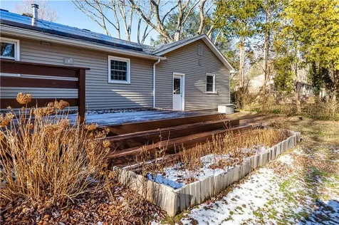 38 Greenwood Road North Kingstown RI 02852