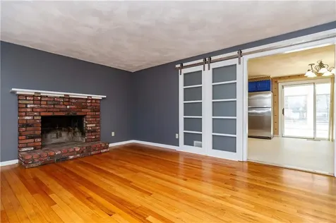 38 Greenwood Road North Kingstown RI 02852