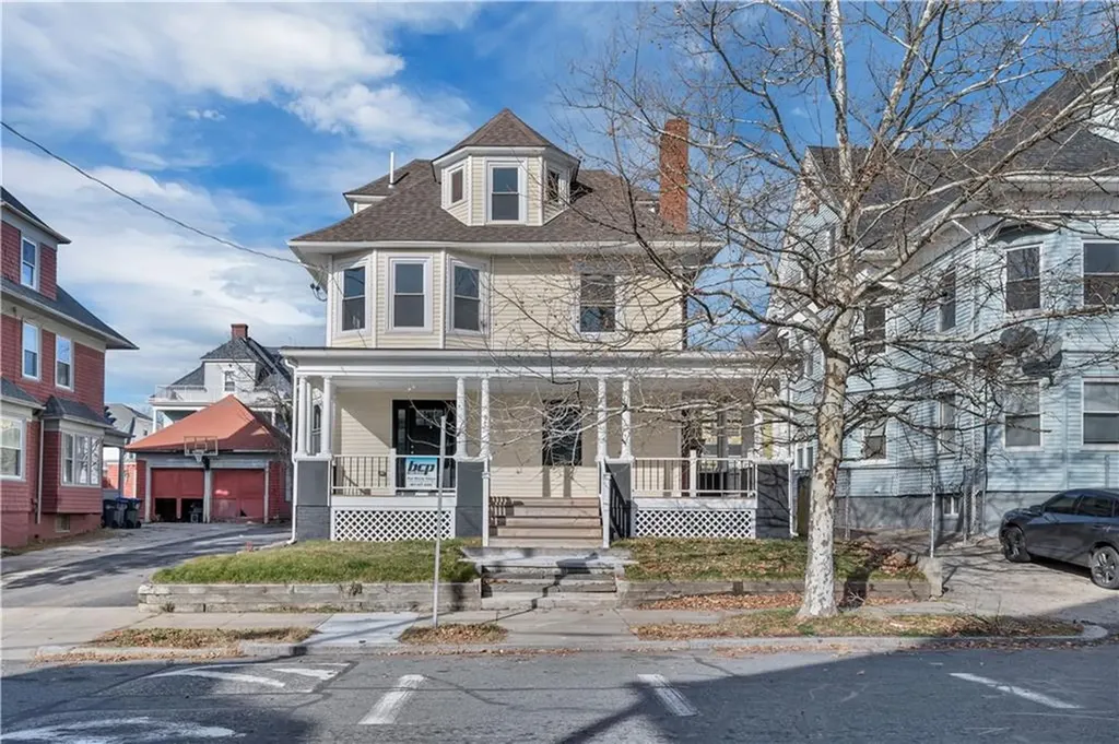 97 Lenox Avenue Providence RI 02907