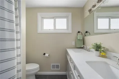 38 Baldino Drive Cranston RI 02920