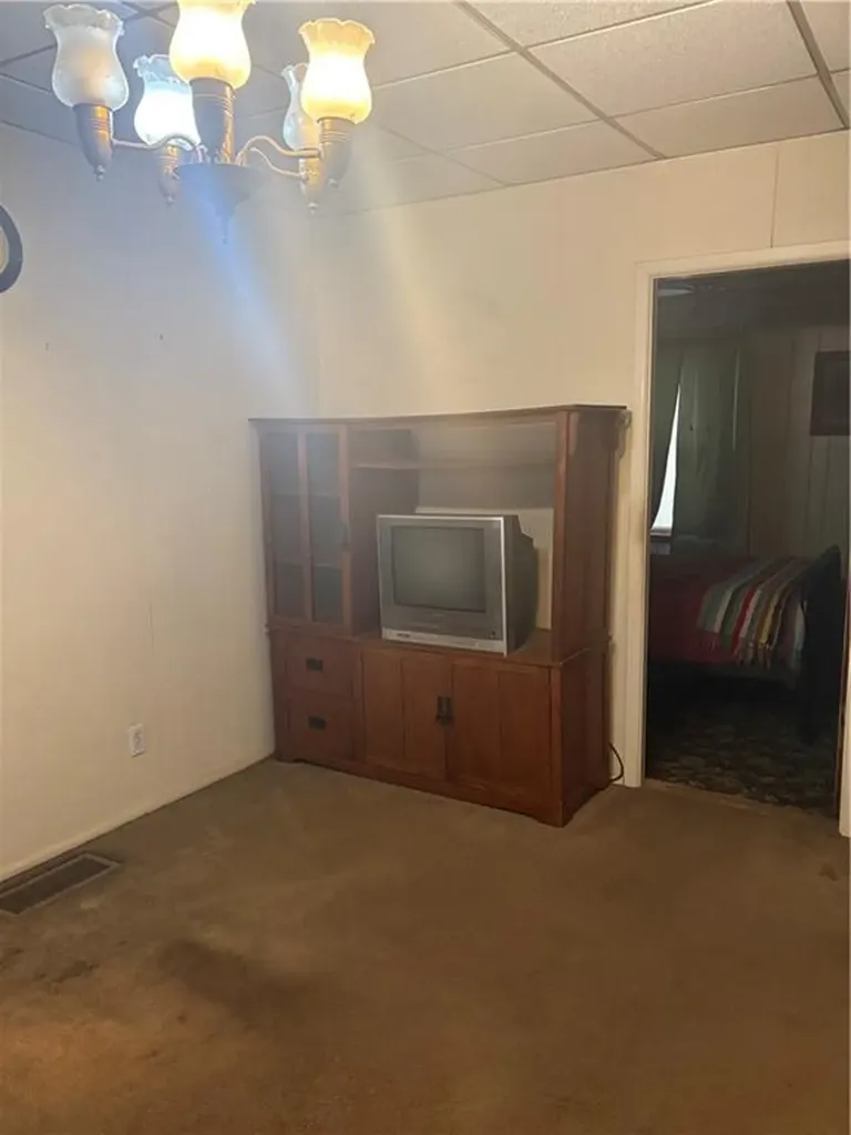 15 Airport Road Coventry RI 02816