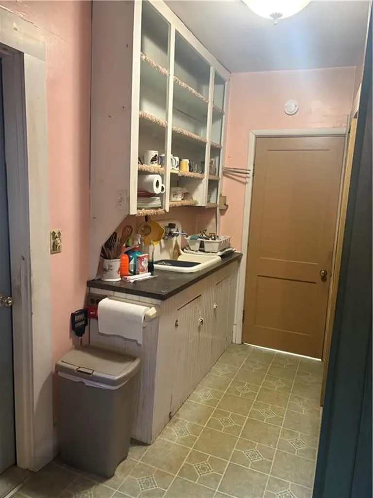 15 Airport Road Coventry RI 02816