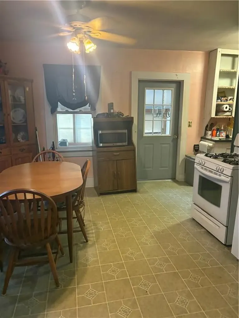 15 Airport Road Coventry RI 02816