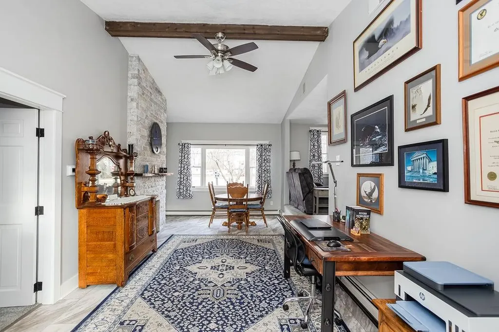 70 Ellen Lane Cranston RI 02921
