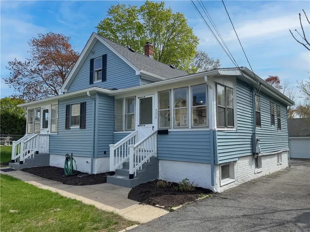 220 Francis Avenue North Providence RI 02904