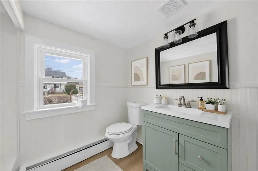 220 Francis Avenue North Providence RI 02904