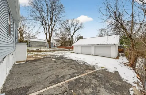 220 Francis Avenue North Providence RI 02904