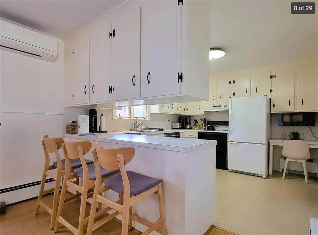 106 Pettaquamscutt Lake Road Narragansett RI 02874