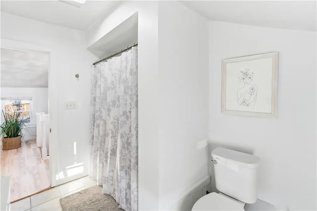 54 Silver Lake Avenue Providence RI 02909