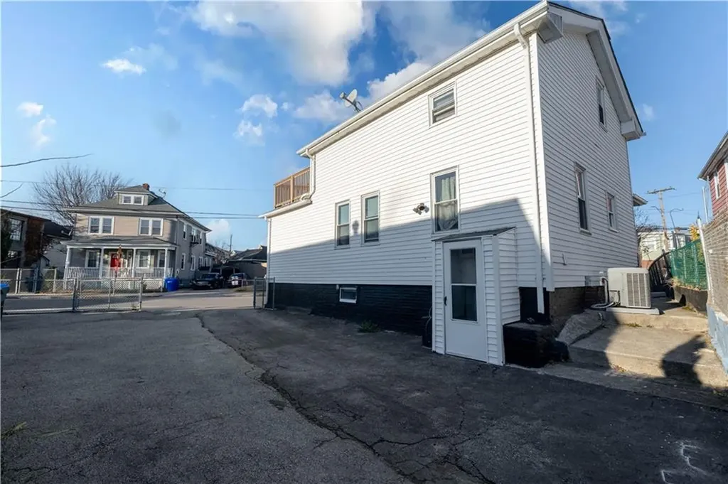 54 Silver Lake Avenue Providence RI 02909