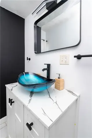 54 Silver Lake Avenue Providence RI 02909