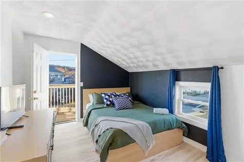 54 Silver Lake Avenue Providence RI 02909