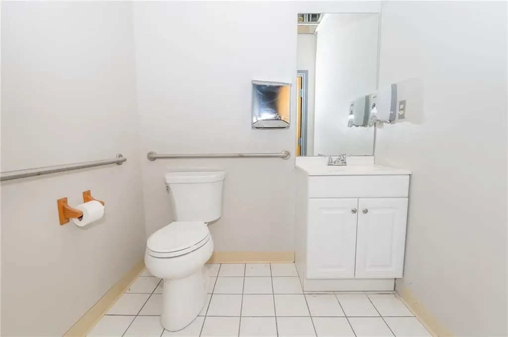875 Centerville Road Warwick RI 02886