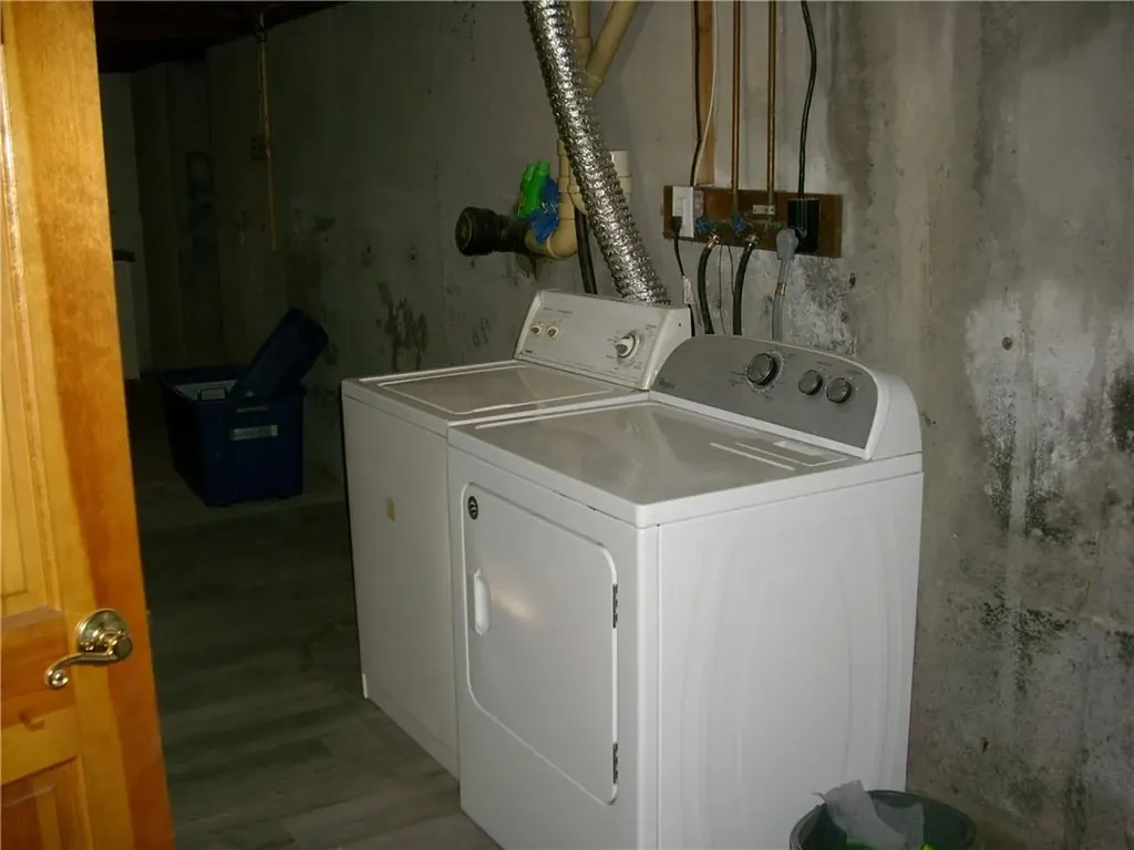 68 Alfred Street Warwick RI 02889