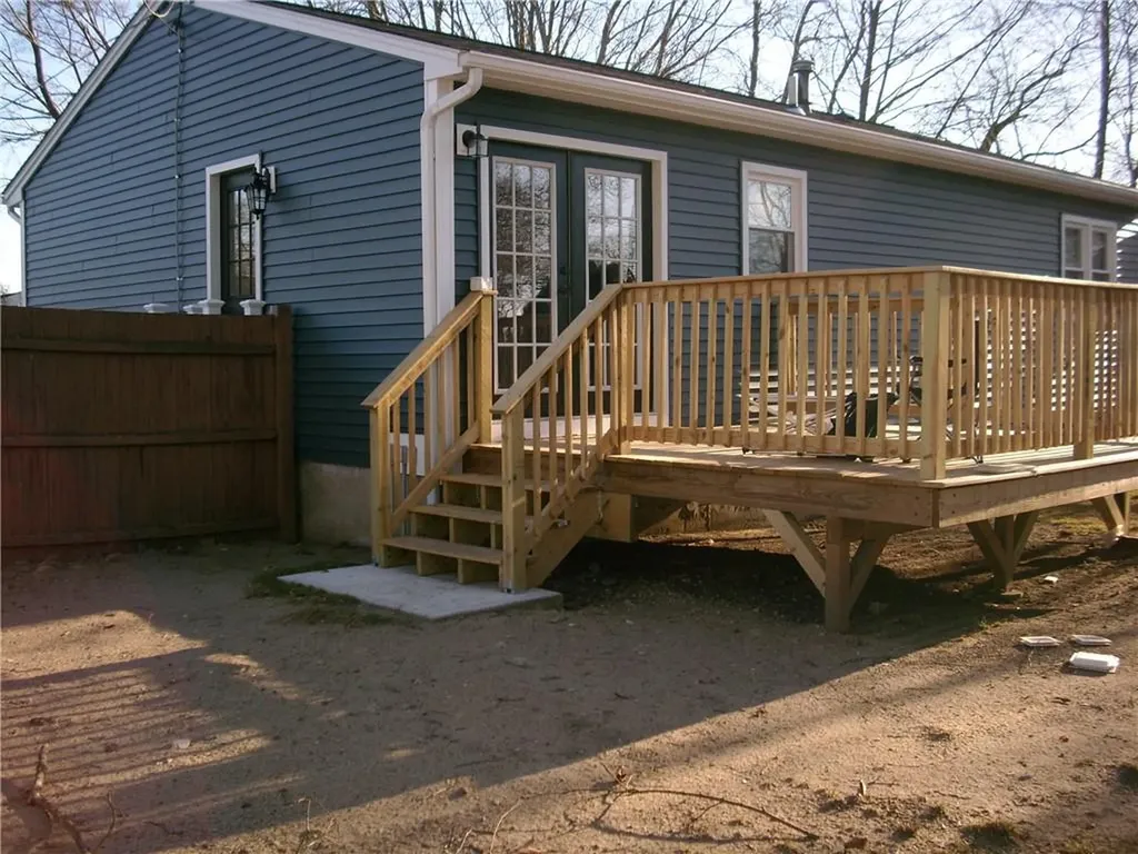 68 Alfred Street Warwick RI 02889