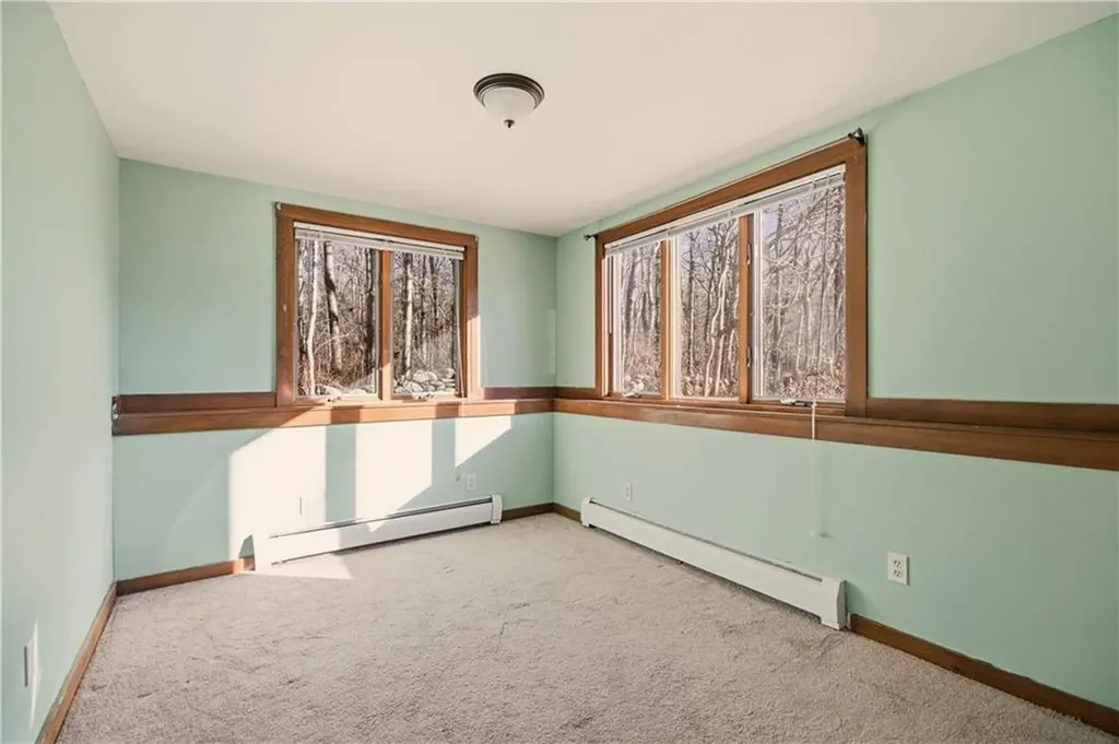 46 Simmons Road Little Compton RI 02837