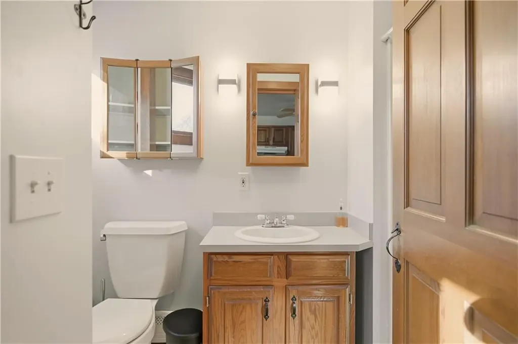 46 Simmons Road Little Compton RI 02837