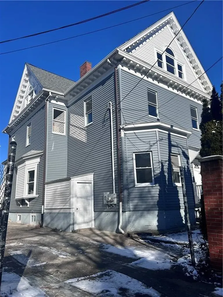 181 Reynolds Avenue Providence RI 02905