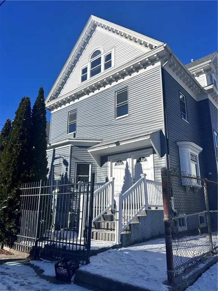 181 Reynolds Avenue Providence RI 02905