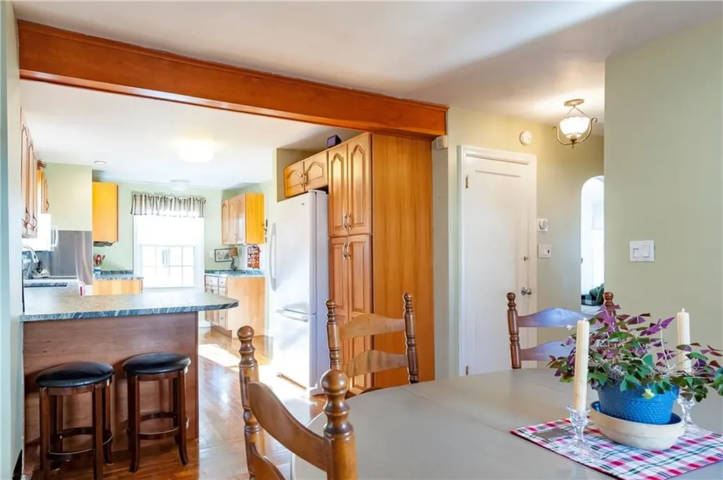 77 Pinecrest Drive Pawtucket RI 02861