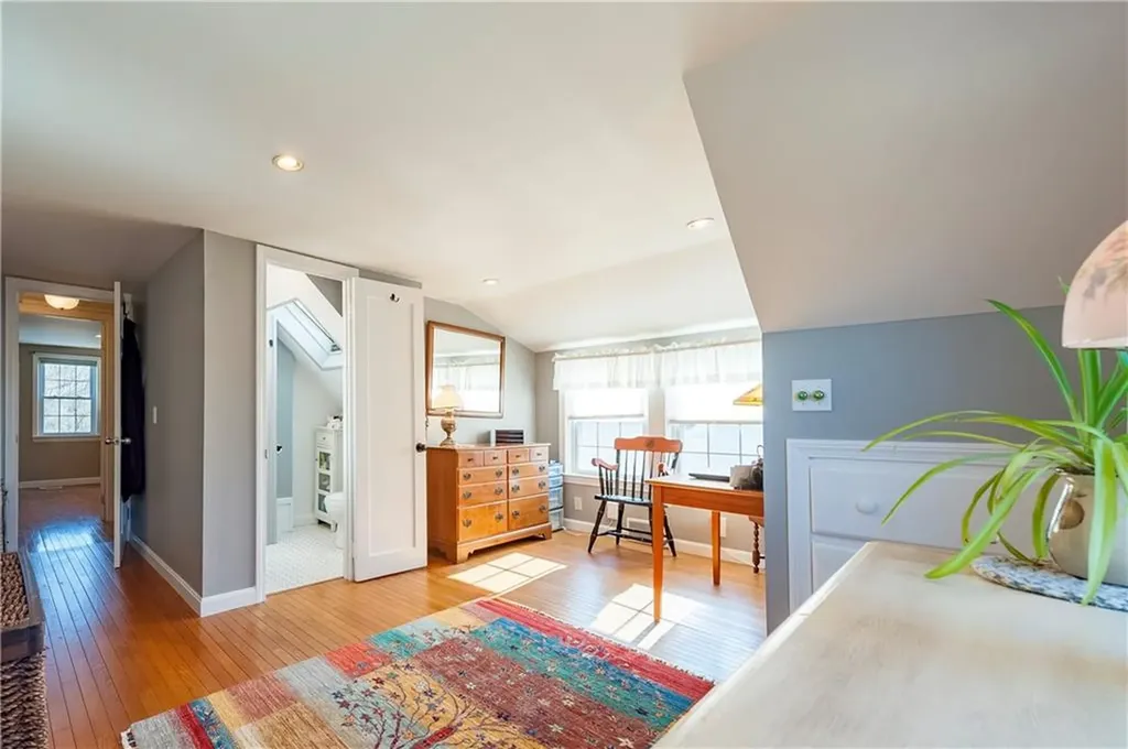 77 Pinecrest Drive Pawtucket RI 02861