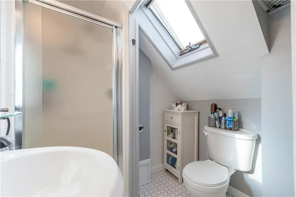 77 Pinecrest Drive Pawtucket RI 02861