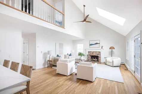 126 Mitchells Lane Portsmouth RI 02871