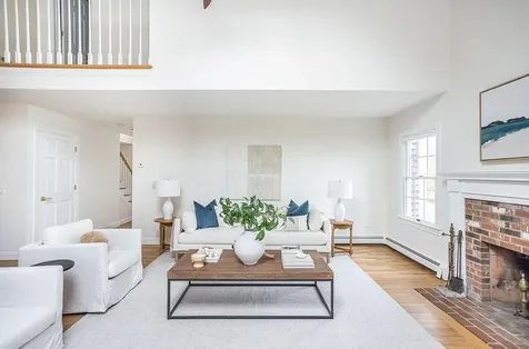 126 Mitchells Lane Portsmouth RI 02871