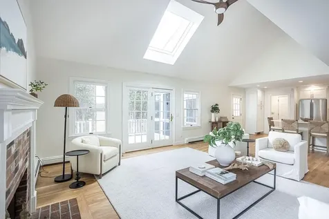 126 Mitchells Lane Portsmouth RI 02871