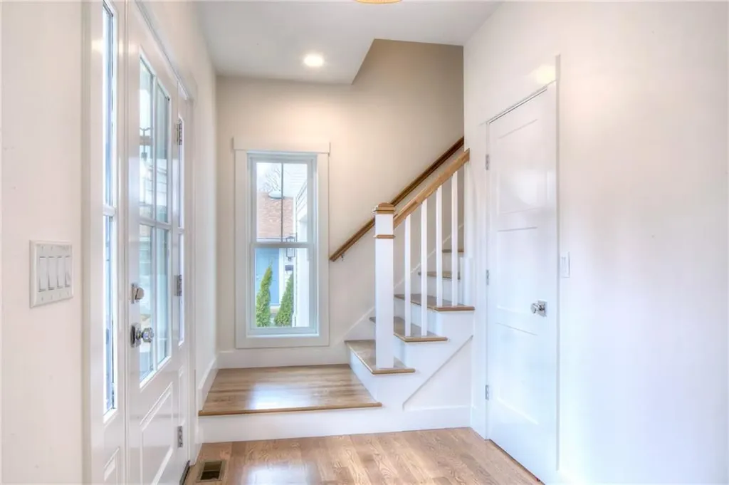 45 Corys Court Portsmouth RI 02871