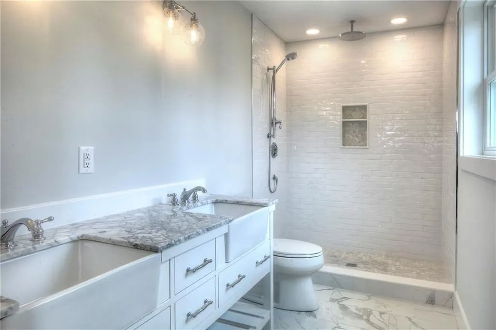 45 Corys Court Portsmouth RI 02871