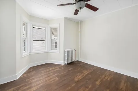 10 Broad Street Warren RI 02885