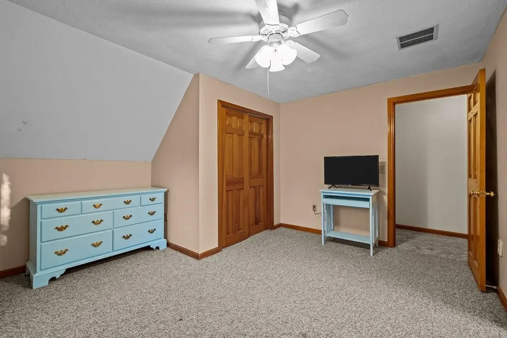 170 Weathervane Road South Kingstown RI 02879