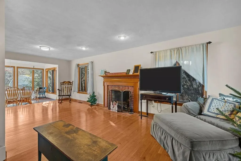 170 Weathervane Road South Kingstown RI 02879