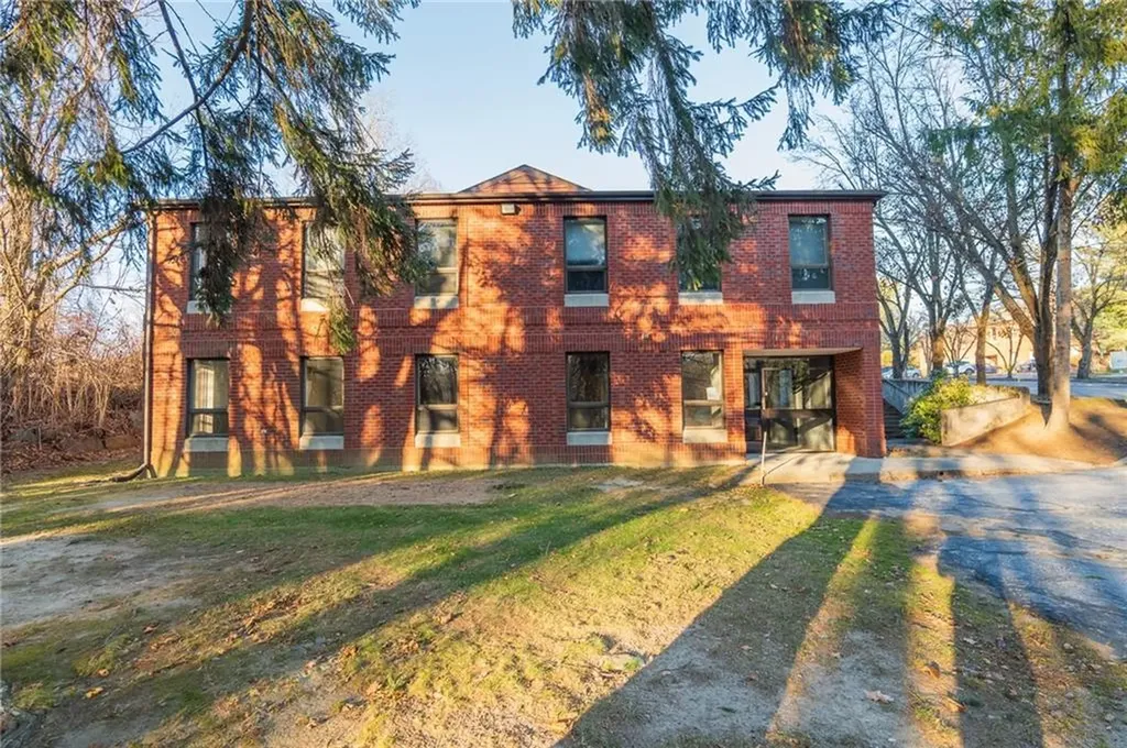 875 Centerville Road Warwick RI 02886