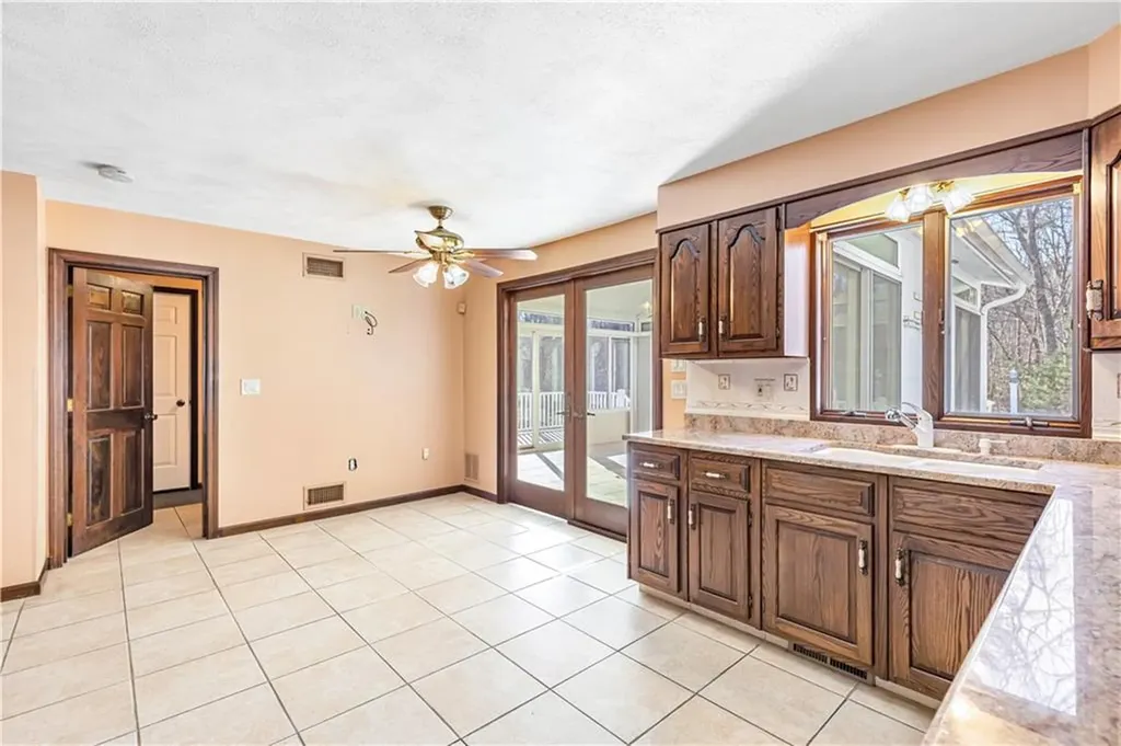 22 Angell Road Scituate RI 02857