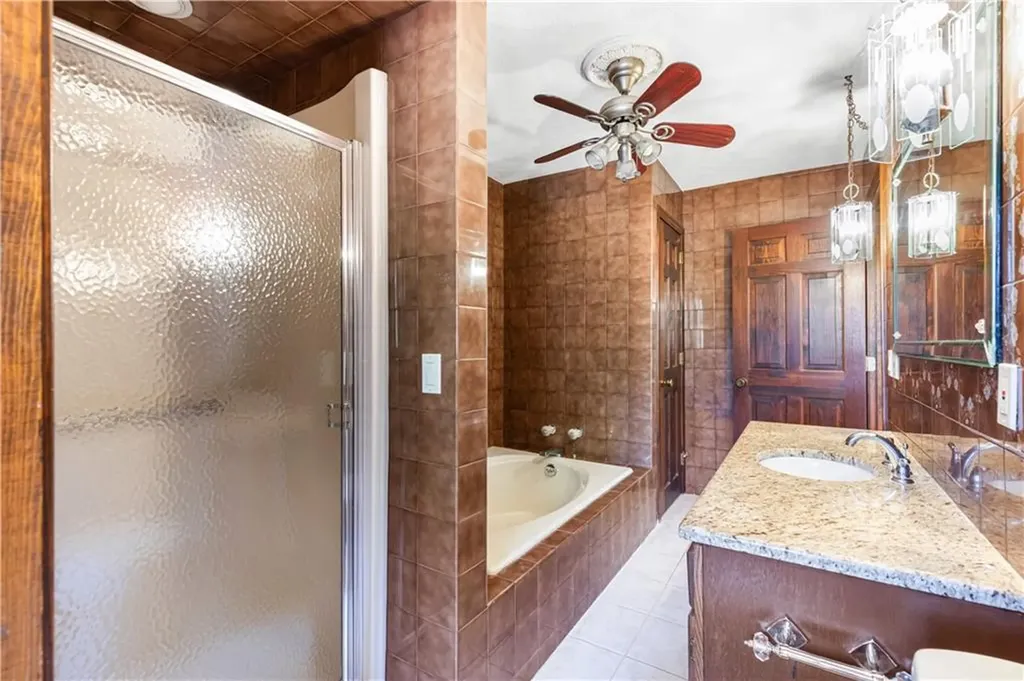 22 Angell Road Scituate RI 02857