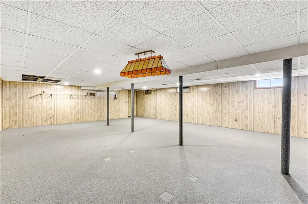 22 Angell Road Scituate RI 02857