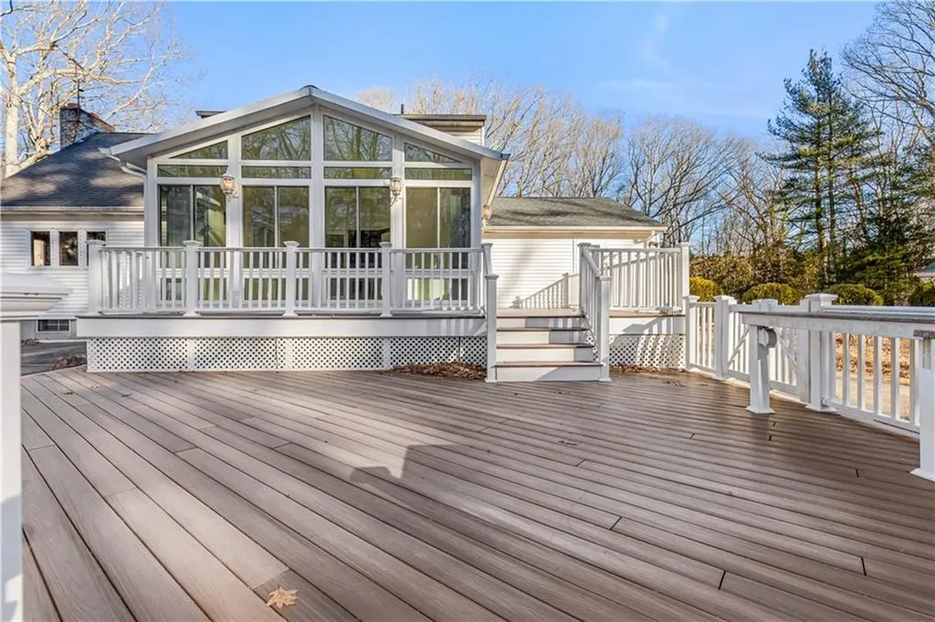 22 Angell Road Scituate RI 02857