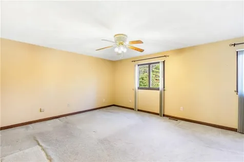 22 Angell Road Scituate RI 02857