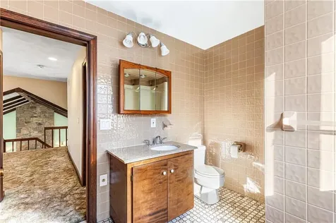 22 Angell Road Scituate RI 02857