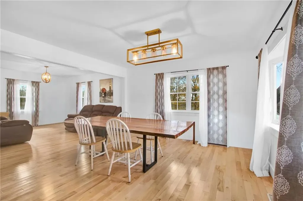 40 Rosner Avenue North Providence RI 02904