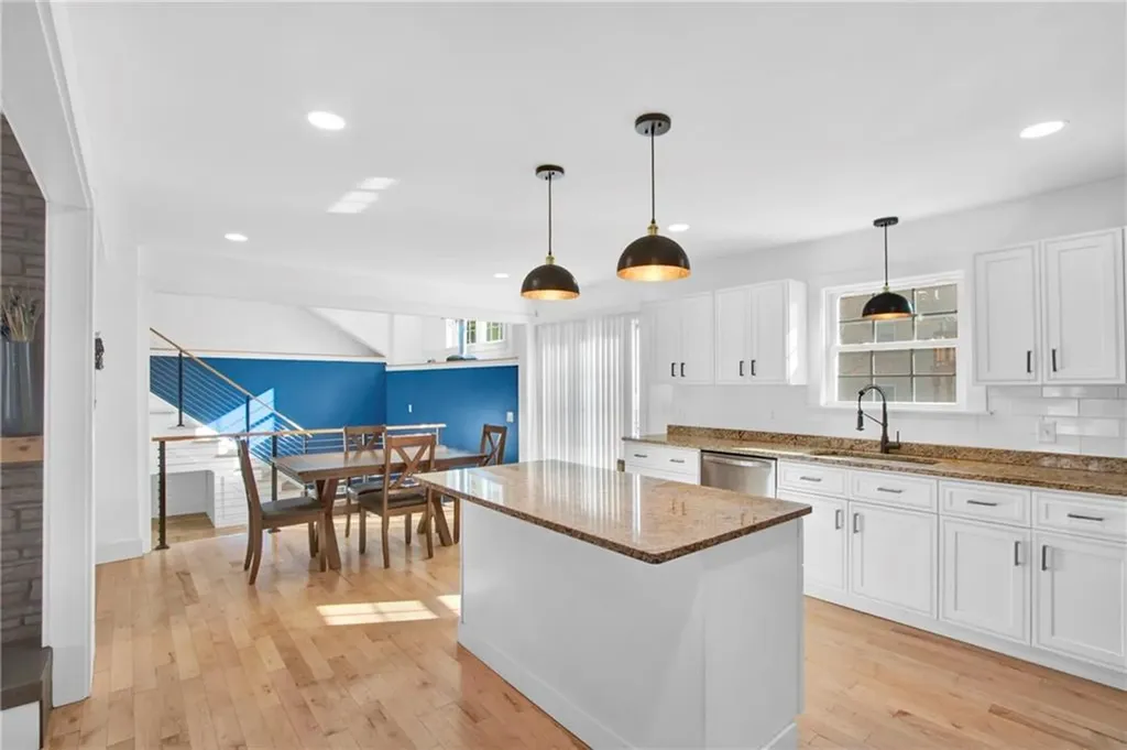 40 Rosner Avenue North Providence RI 02904