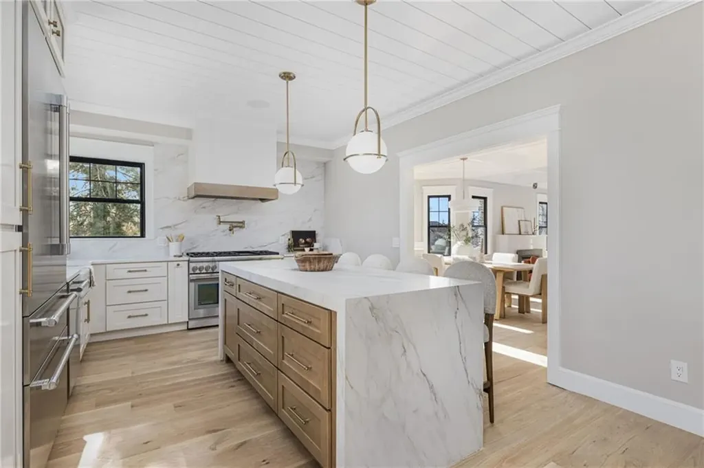 14 Kay Boulevard Middletown RI 02842