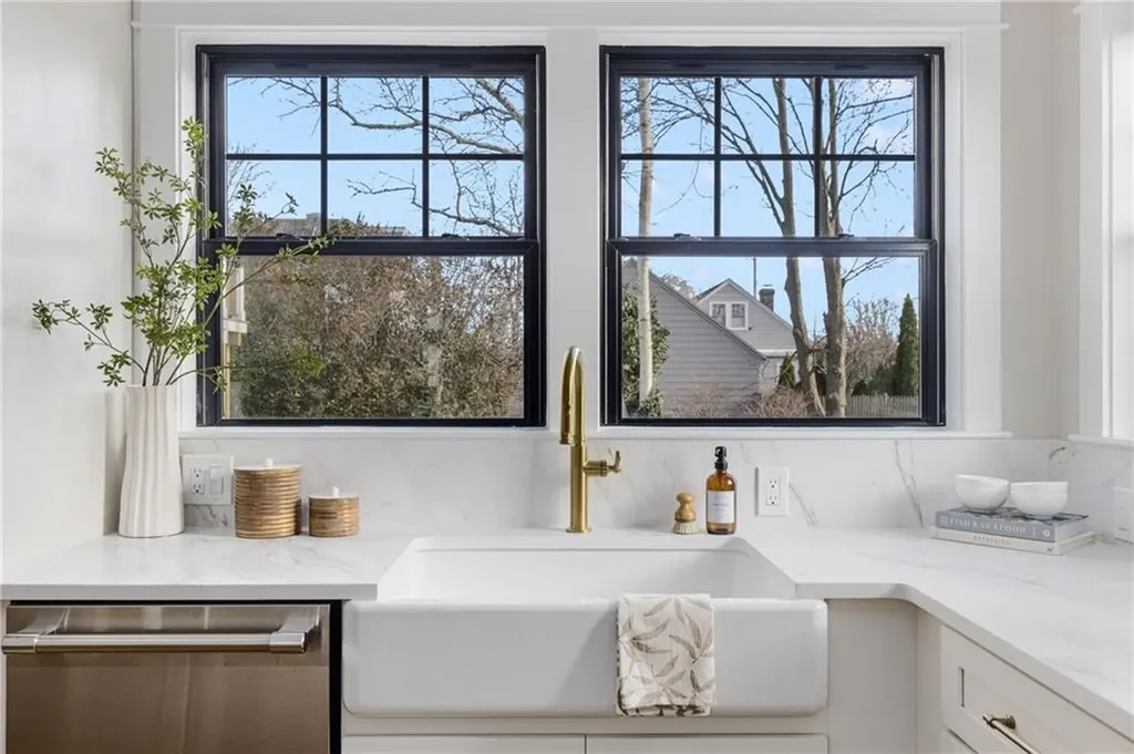 14 Kay Boulevard Middletown RI 02842