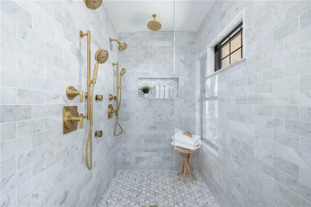 14 Kay Boulevard Middletown RI 02842