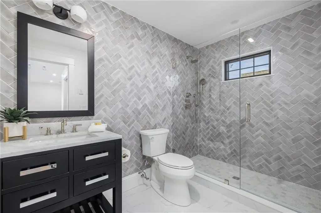 14 Kay Boulevard Middletown RI 02842